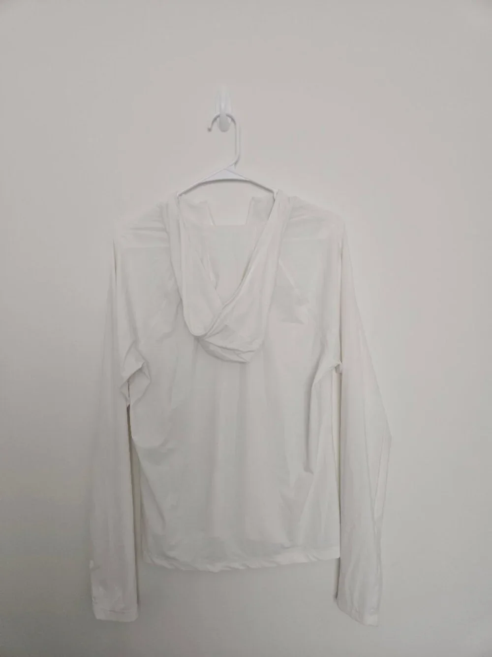 Athleta Lightweight White Long Sleeve Athletic Pullover - Picture 2 of 6